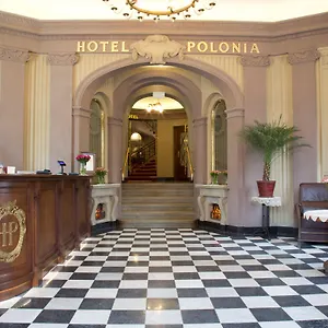 rezervați aici